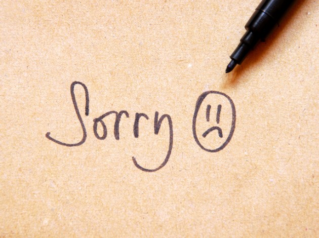 12 Cách xin lỗi người yêu tinh tế khiến người ấy nguôi giận