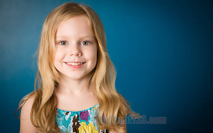 Những kiểu tóc xoăn cho bé gái 7 tuổi đẹp & đáng yêu nhất