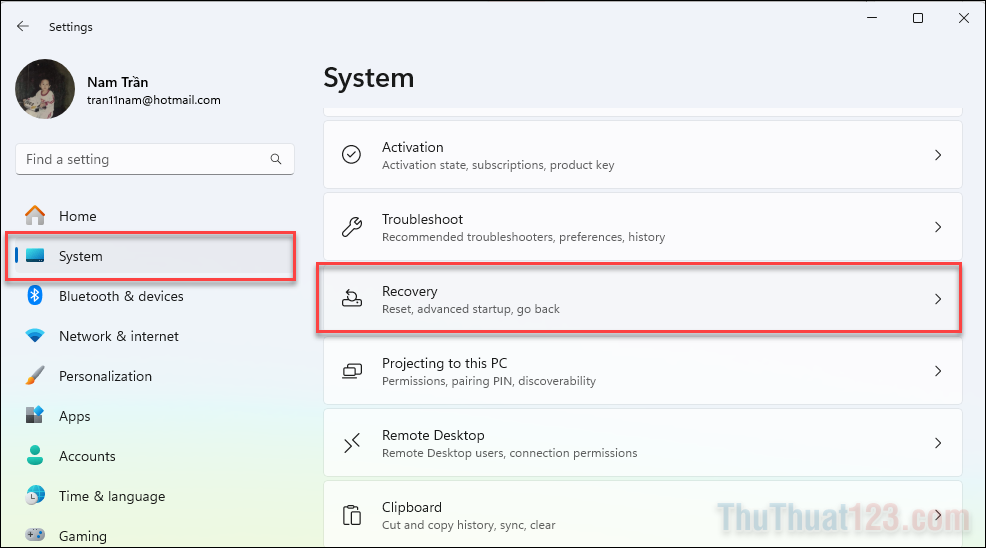 Chọn System và nhấn Recovery